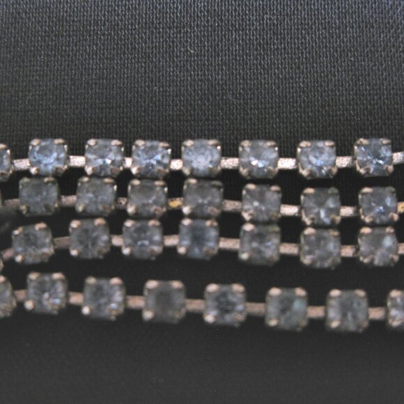 VINTAGE RHINESTONE LOT, SPARKLY VARIETY, JEWELRY FOR ANY OCCASION - Picture 14 of 16